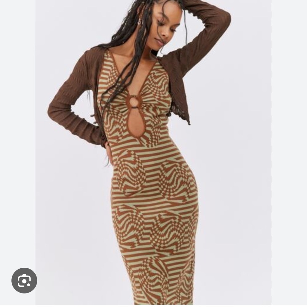 NWT - Urban Outfitters/Another Girl Celeste Knit O-Ring Midi
Dress - M